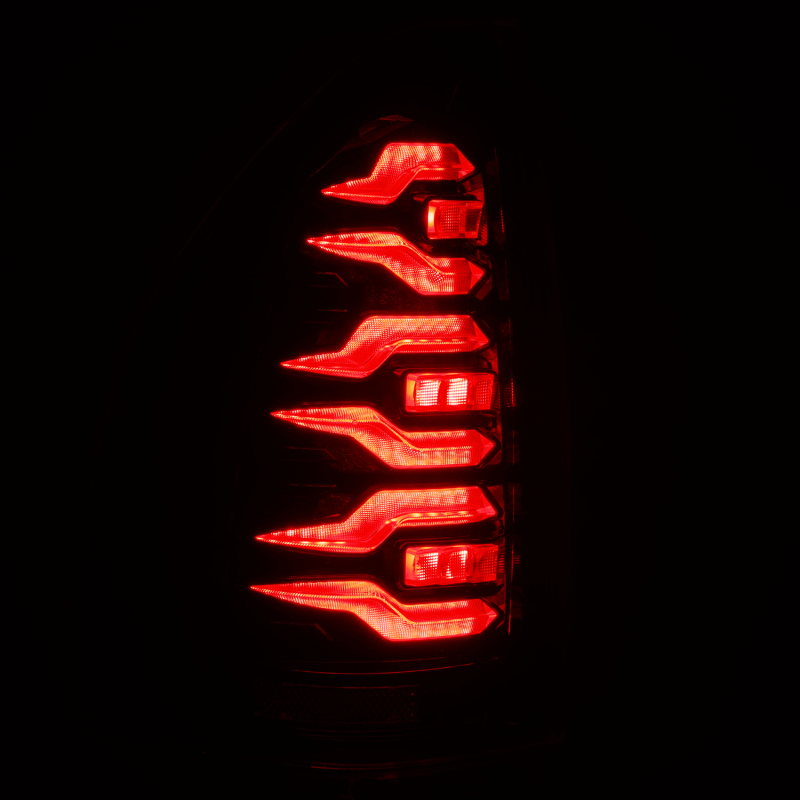 Picture of AlphaRex ARX LUXX Tail Lights - 678012