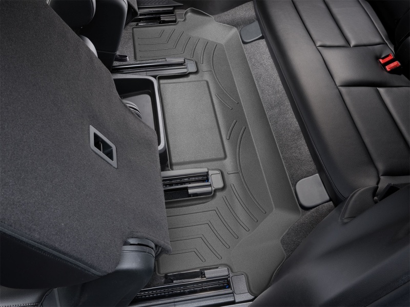 Picture of WeatherTech WT FloorLiner-Rear-Blk Floor Mats - 4415753