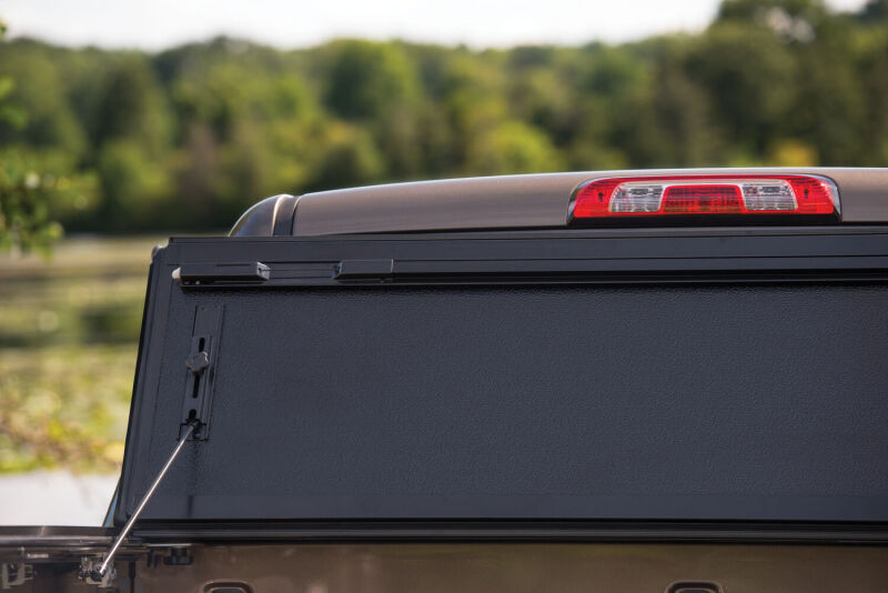 Picture of BAK BAKFlip FiberMax Tonneau Covers - 1126223