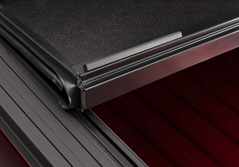 Picture of BAK BAKFlip FiberMax Tonneau Covers - 1126330