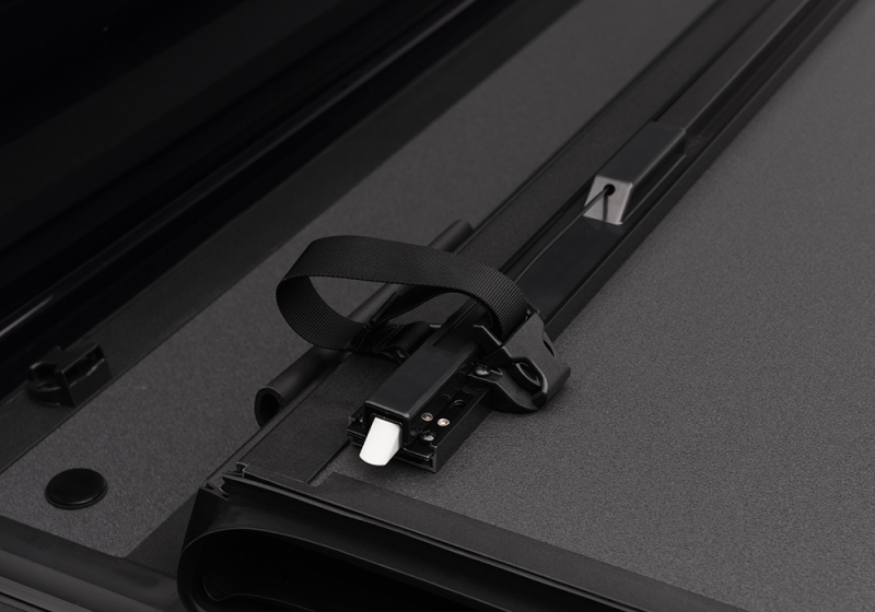 Picture of BAK BAKFlip MX4 Tonneau Covers - 448330