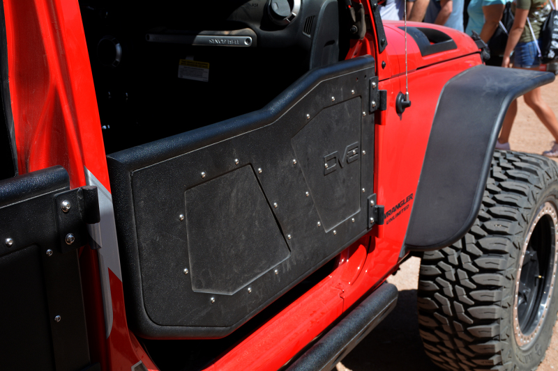 Picture of DV8 Offroad DVE Half Doors - RDSTTB-01F