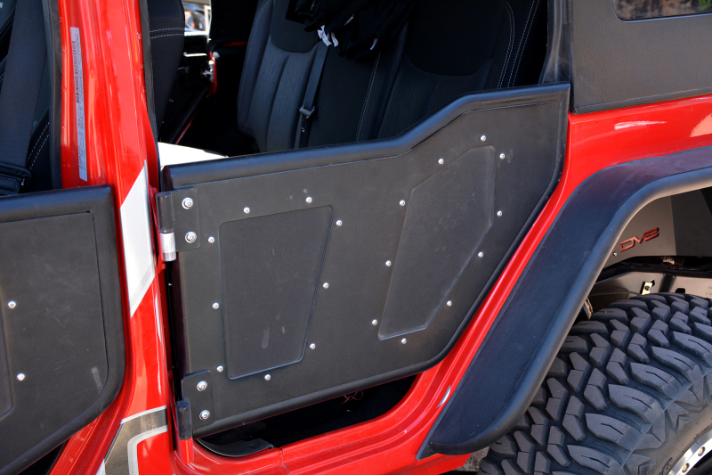 Picture of DV8 Offroad DVE Half Doors - RDSTTB-01R