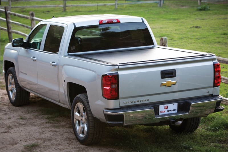 Picture of Pace Edwards PE JackRabbit Retractable Bed Covers - M-JRF177