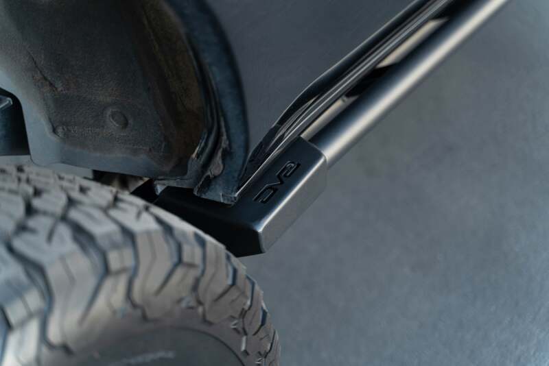 Picture of DV8 Offroad DVE Rock Sliders Body Armor & Rock Rails - SRGX-02