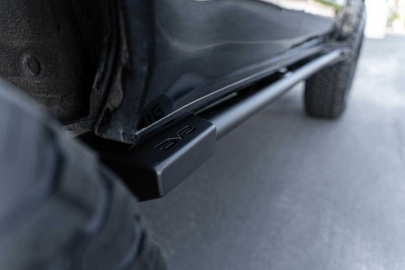 Picture of DV8 Offroad DVE Rock Sliders Body Armor & Rock Rails - SRGX-02
