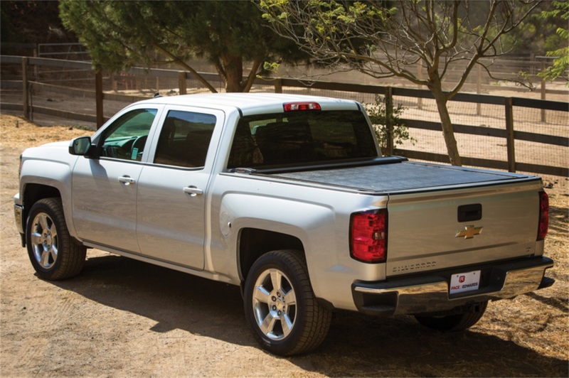 Picture of Pace Edwards PE Switchblade Retractable Bed Covers - SWT185