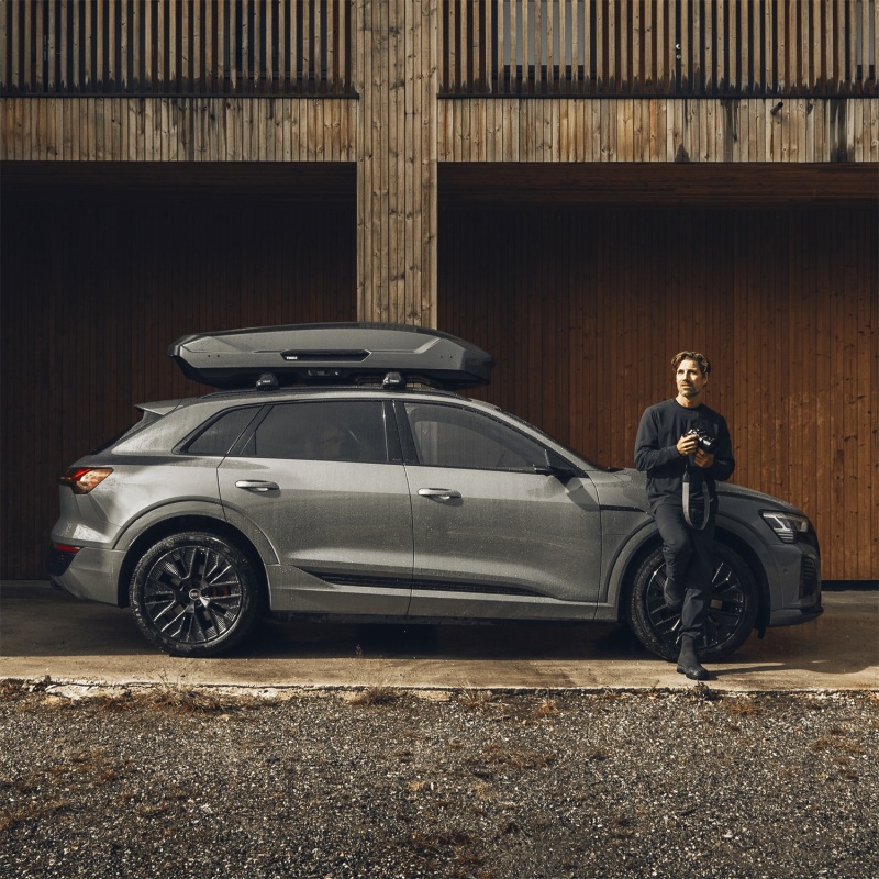 Picture of Thule THU Motion Roof Box Cargo Boxes & Bags - 639451