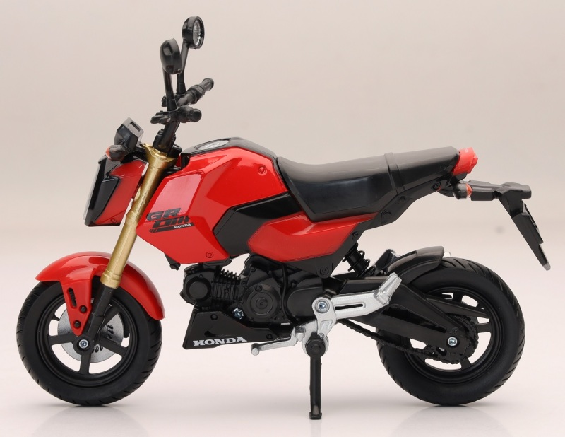 Picture of New Ray Toys NRT Street Bikes - 58503A