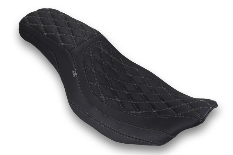 Picture of Mustang Motorcycle MMP 1 Piece Diamond One-Piece Motorcycle Seats - 88514GM