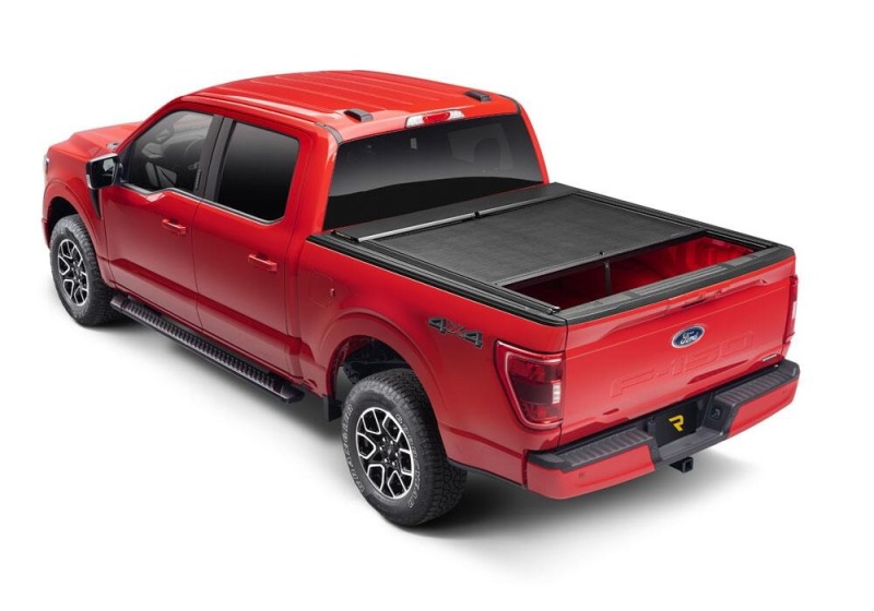Picture of Roll-N-Lock RNL M-Series XT Tonneau Cover - 130M-XT