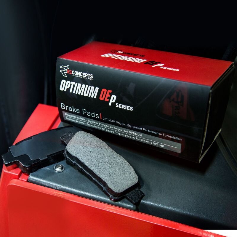 Picture of R1 Concepts RNC Optimum OE Brake Pads - 2551-0417-00