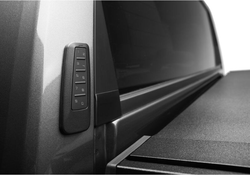 Picture of Retrax RTX Retrax EQ Retractable Bed Covers - EQ0732